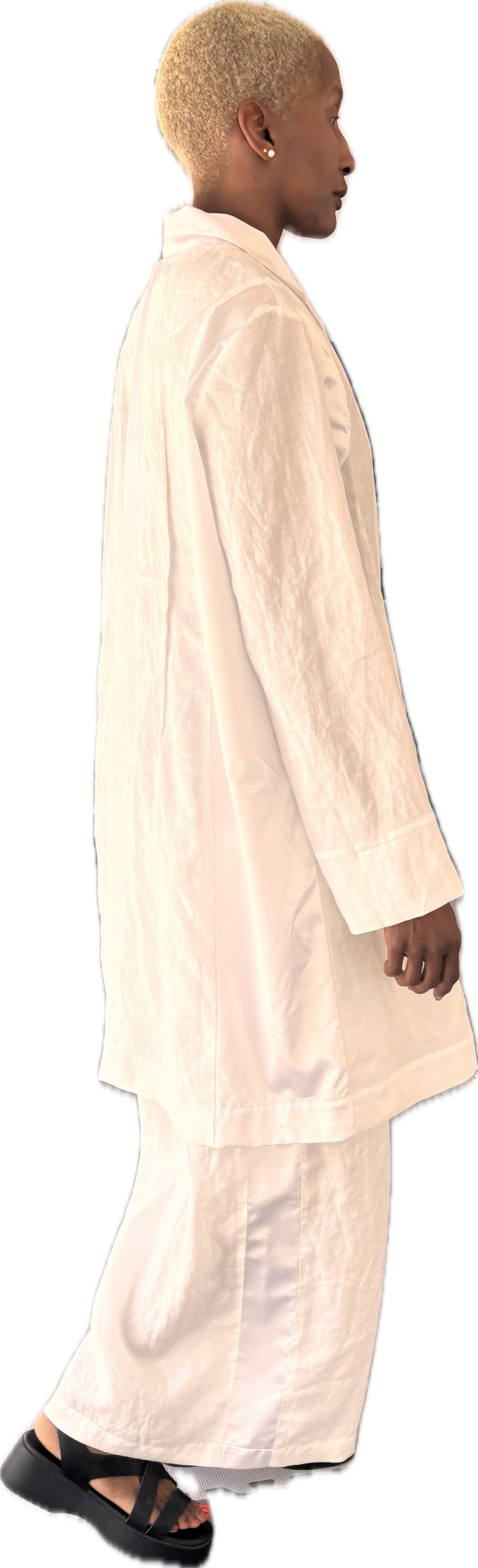 Nomada - a luxe, modern, travel-ready, organic ecru ramie jacket.