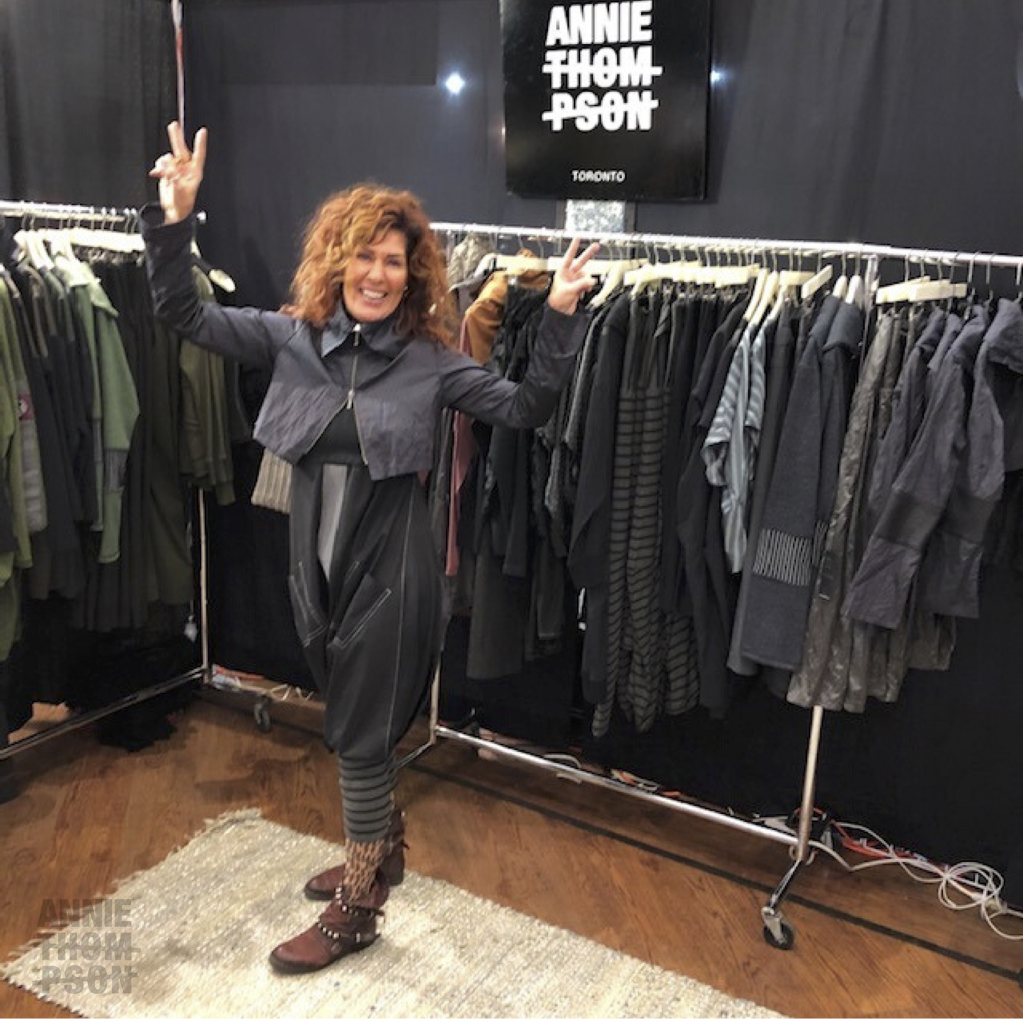 Metropolitan Compact Jacket I Prato Pinstripe + Black Waffle Knit