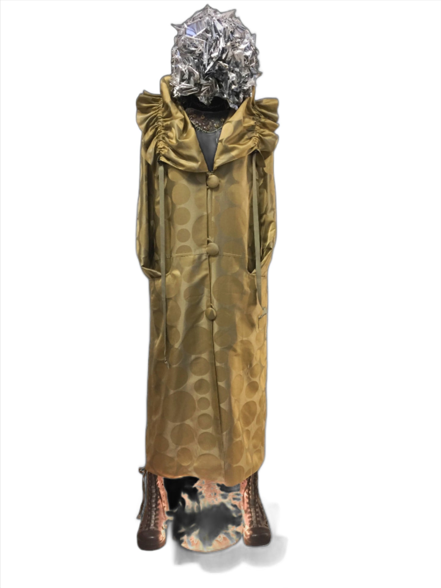 The Duchess Coat I Gold Dot