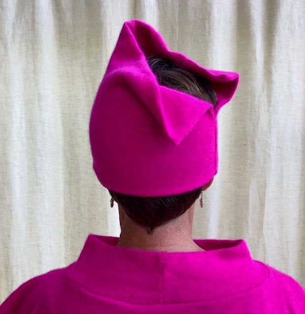 Hot Head ear cozy hat - AT 2020/40 MicroBE collection