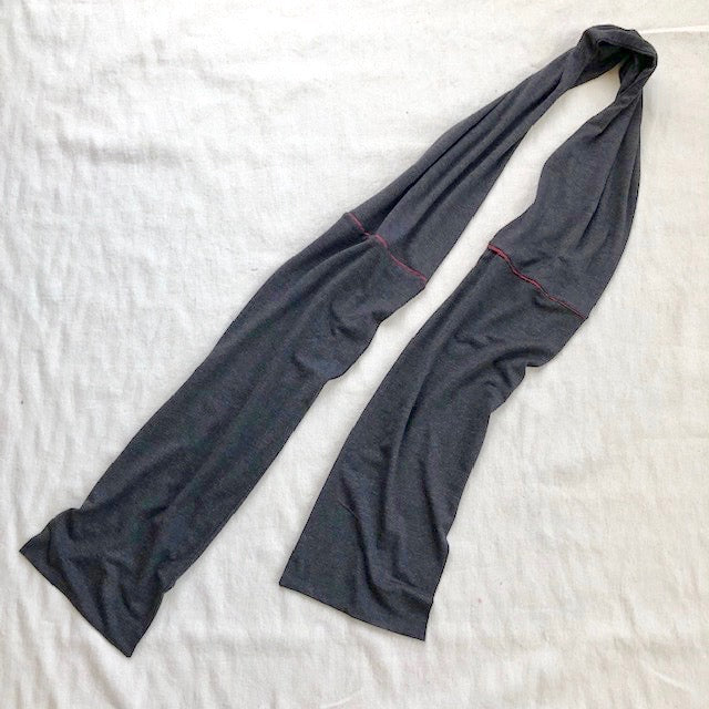 The AVA scarf - cacao - AT 2020/40 MicroBE collection