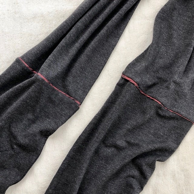 The AVA scarf - cacao - AT 2020/40 MicroBE collection