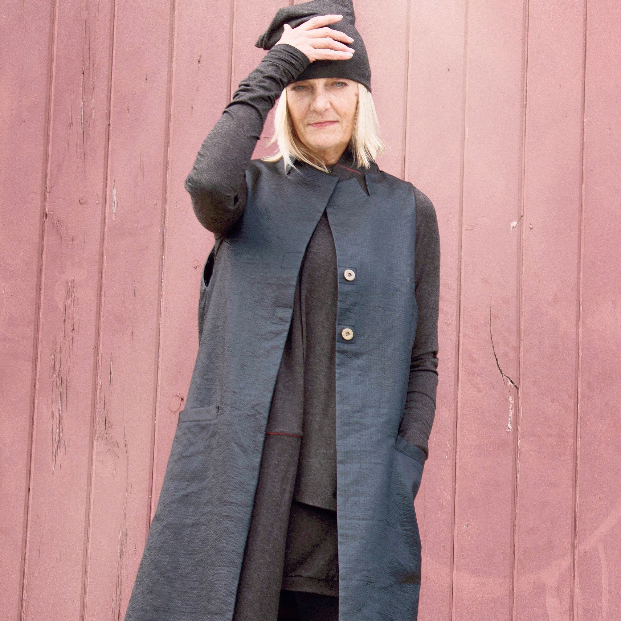The AVA scarf - cacao - AT 2020/40 MicroBE collection