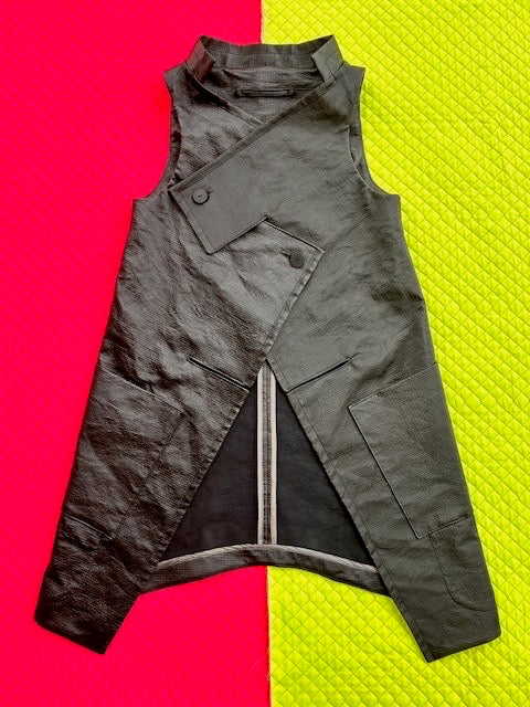 Hakamata vest