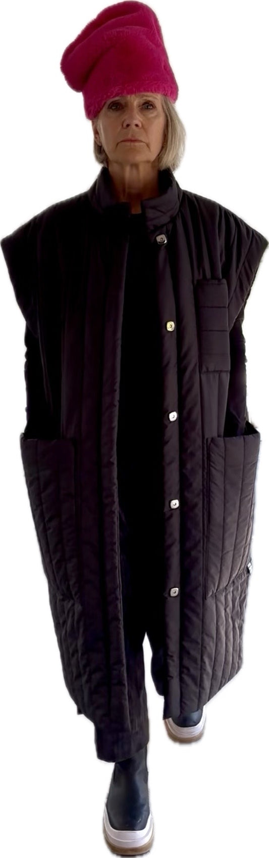 Tottori vest - quilted nylon for warmth and wind resistance