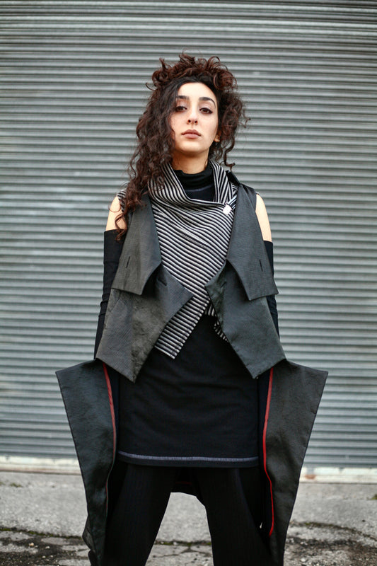 Hakamata vest