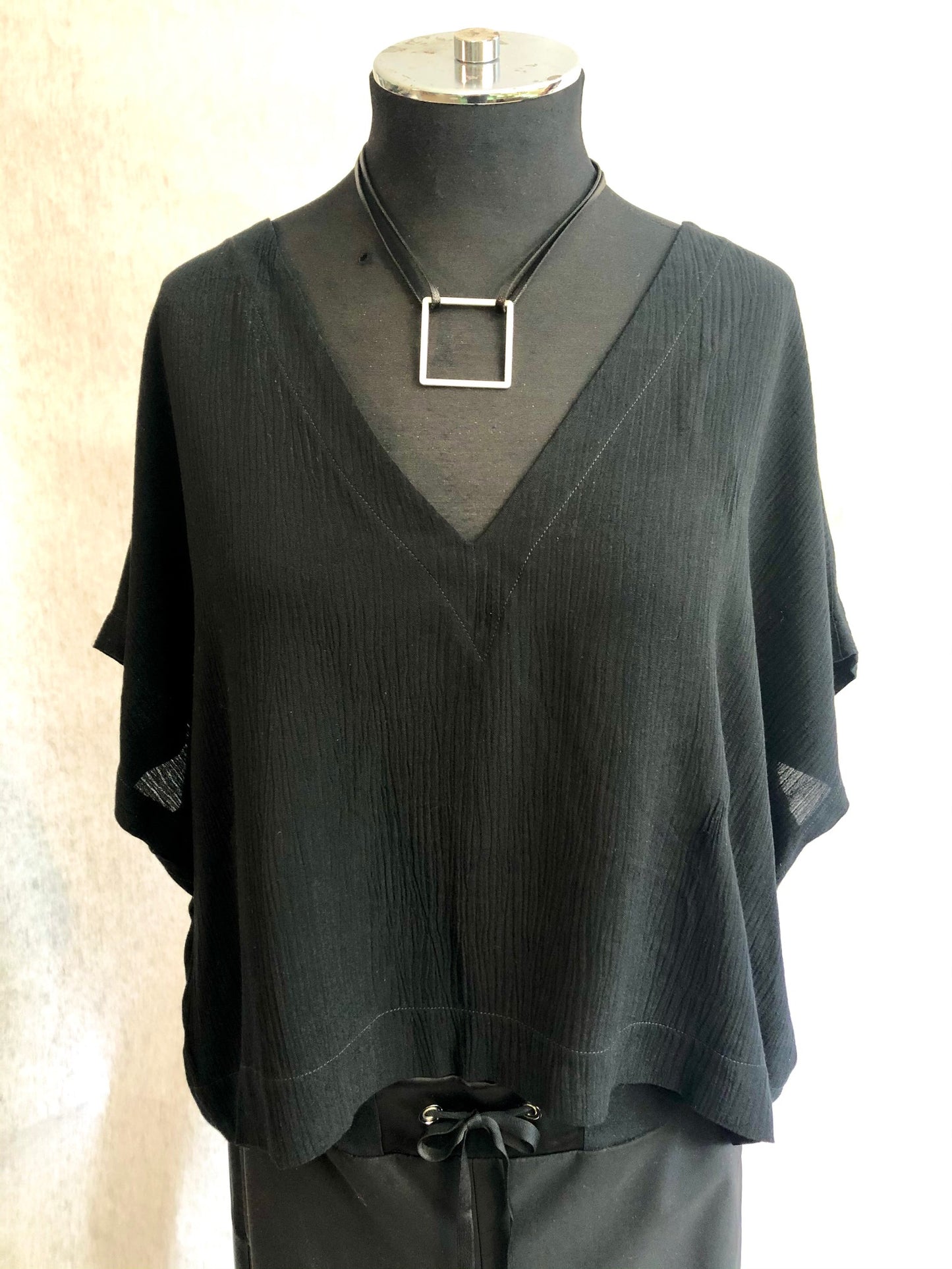 Comet Crop Top I Black Cotton Viscose