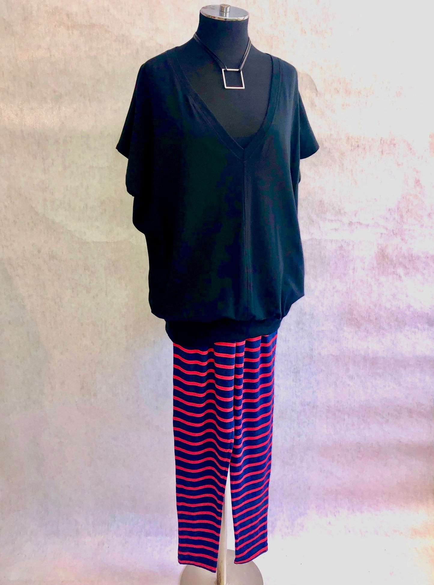 Space Top I Black Organic Cotton