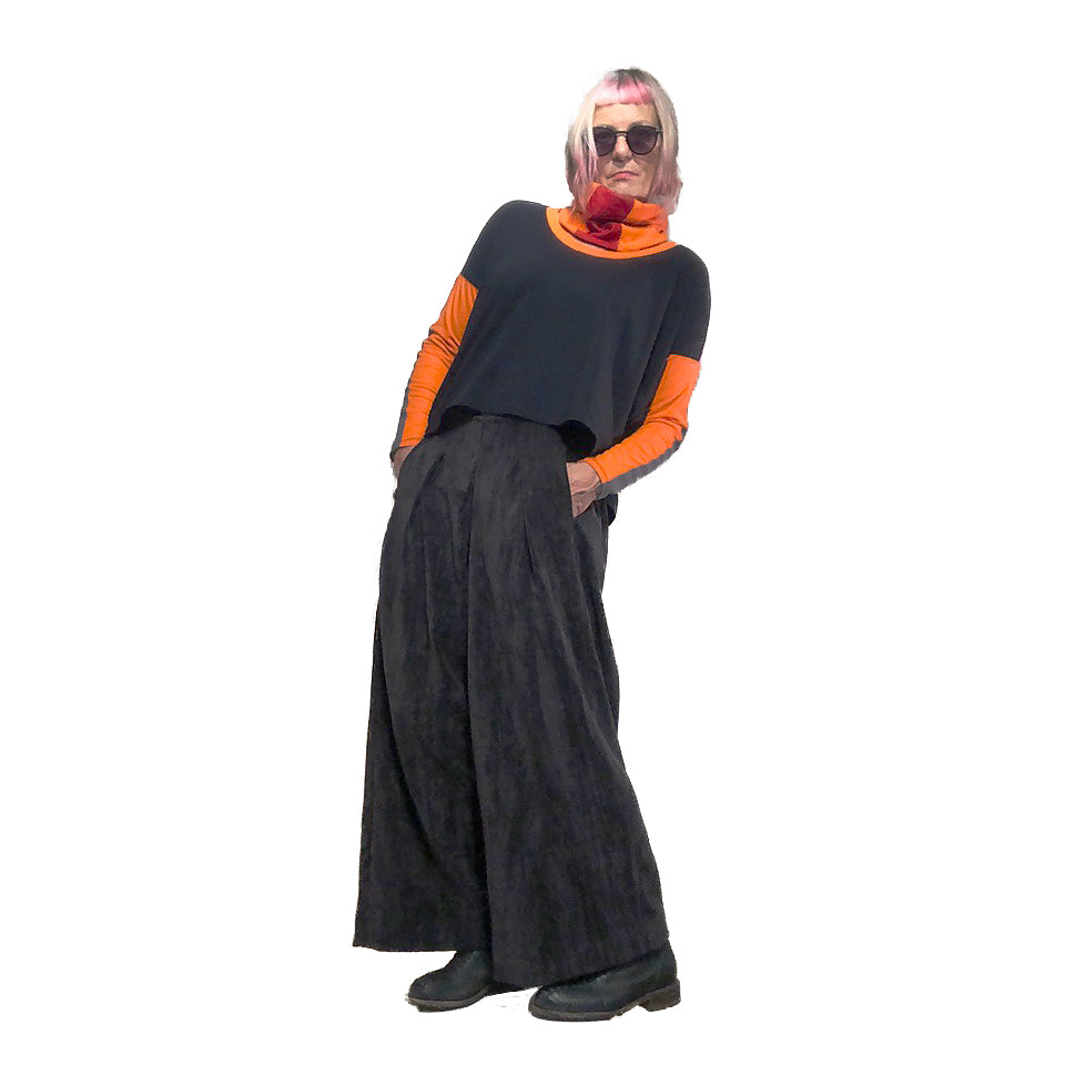 Swag Low-Waisted Pant I Black Cotton Velvet